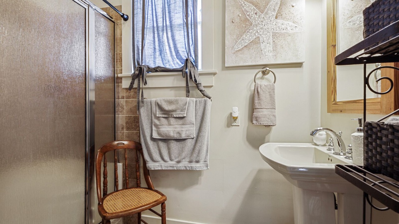 Photo of Bathroom in Old Town