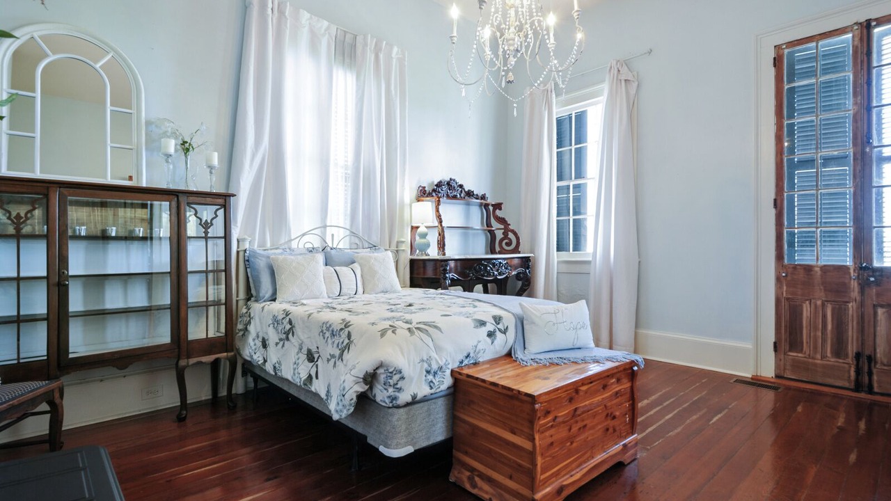 Photo of Bedroom in Old Town