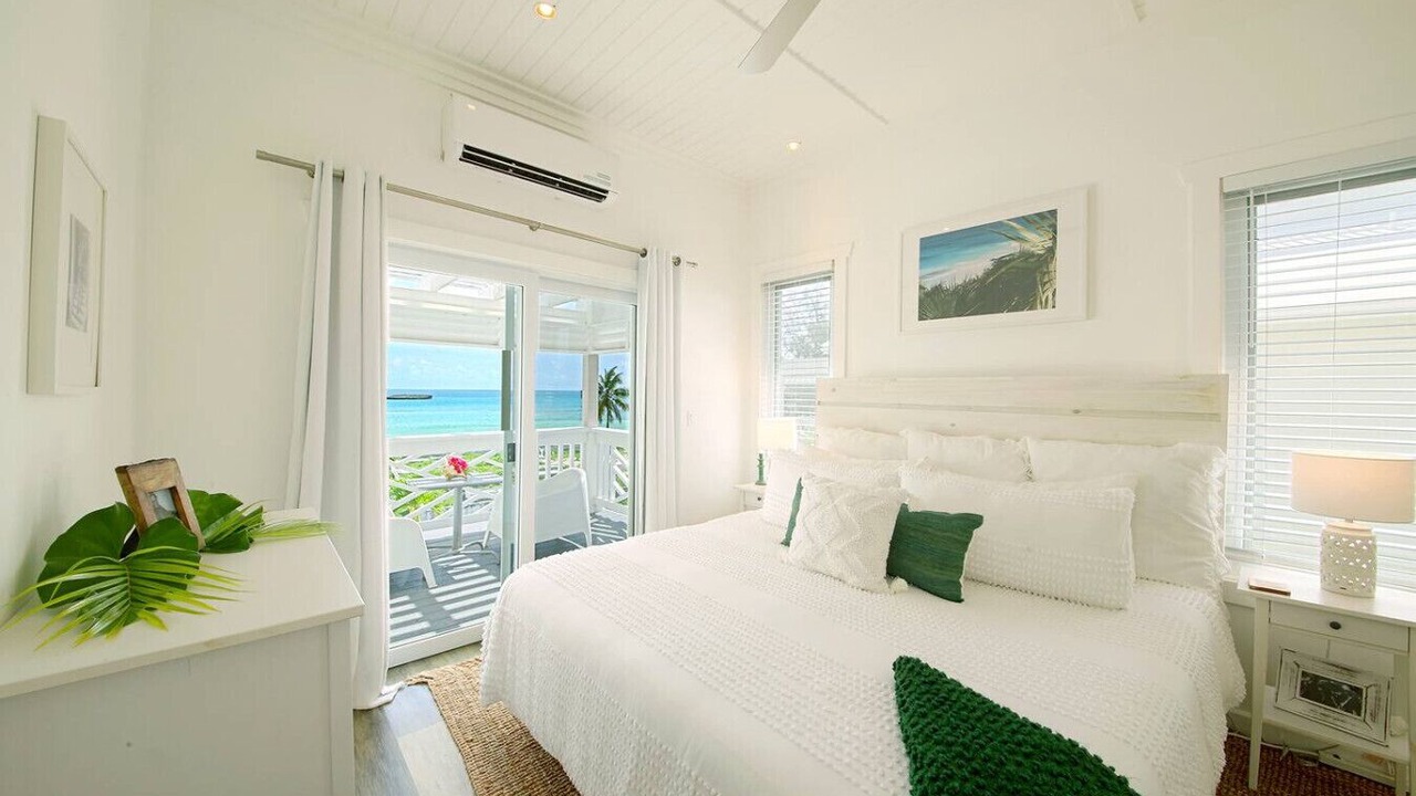 Photo of Bedroom in Governor's Harbour