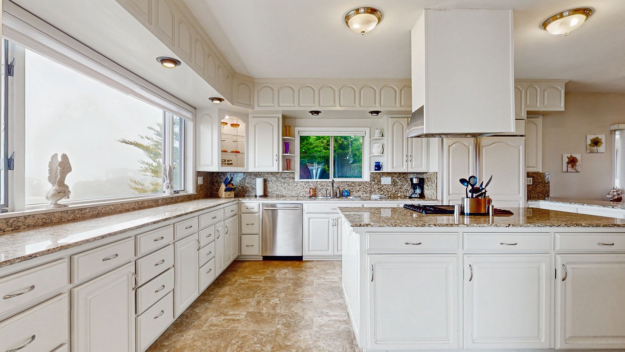 Photo of Kitchen in Fort Bragg