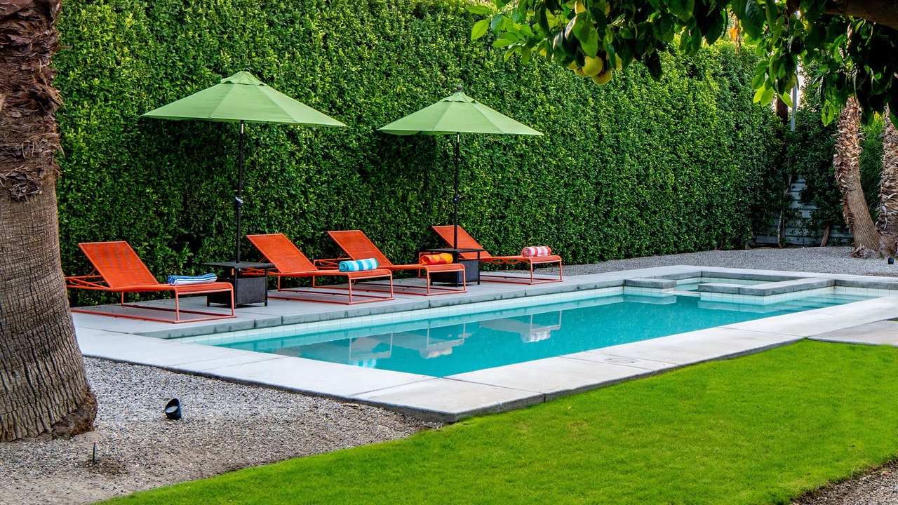 Photo of Outdoor in Racquet Club Estates