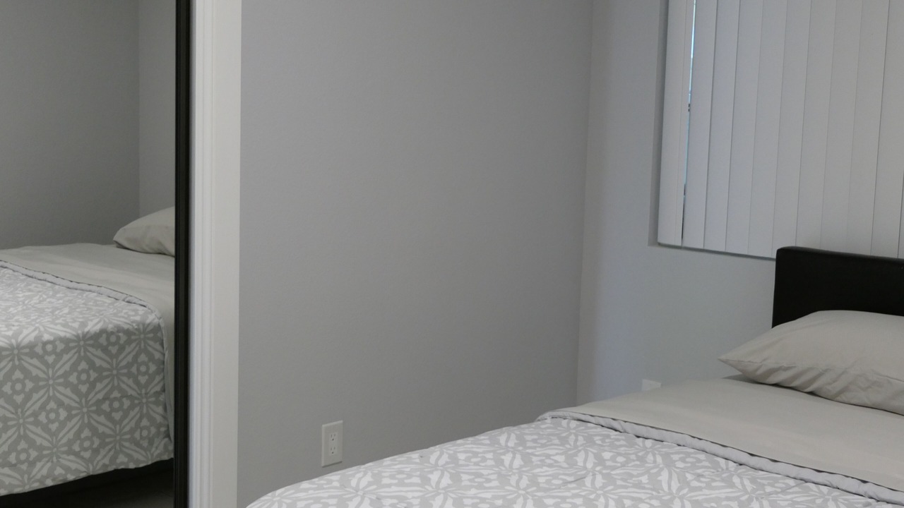 Photo of Bedroom in Midway City