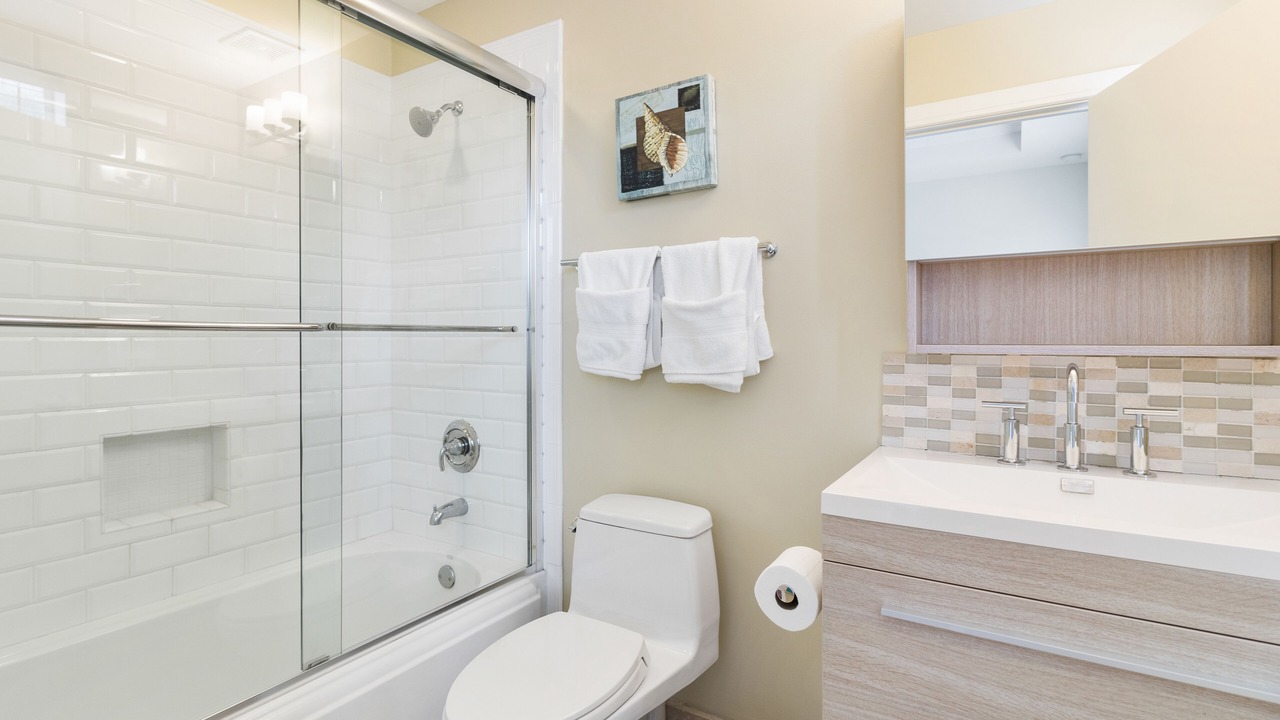 Photo of Bathroom in Central Beach