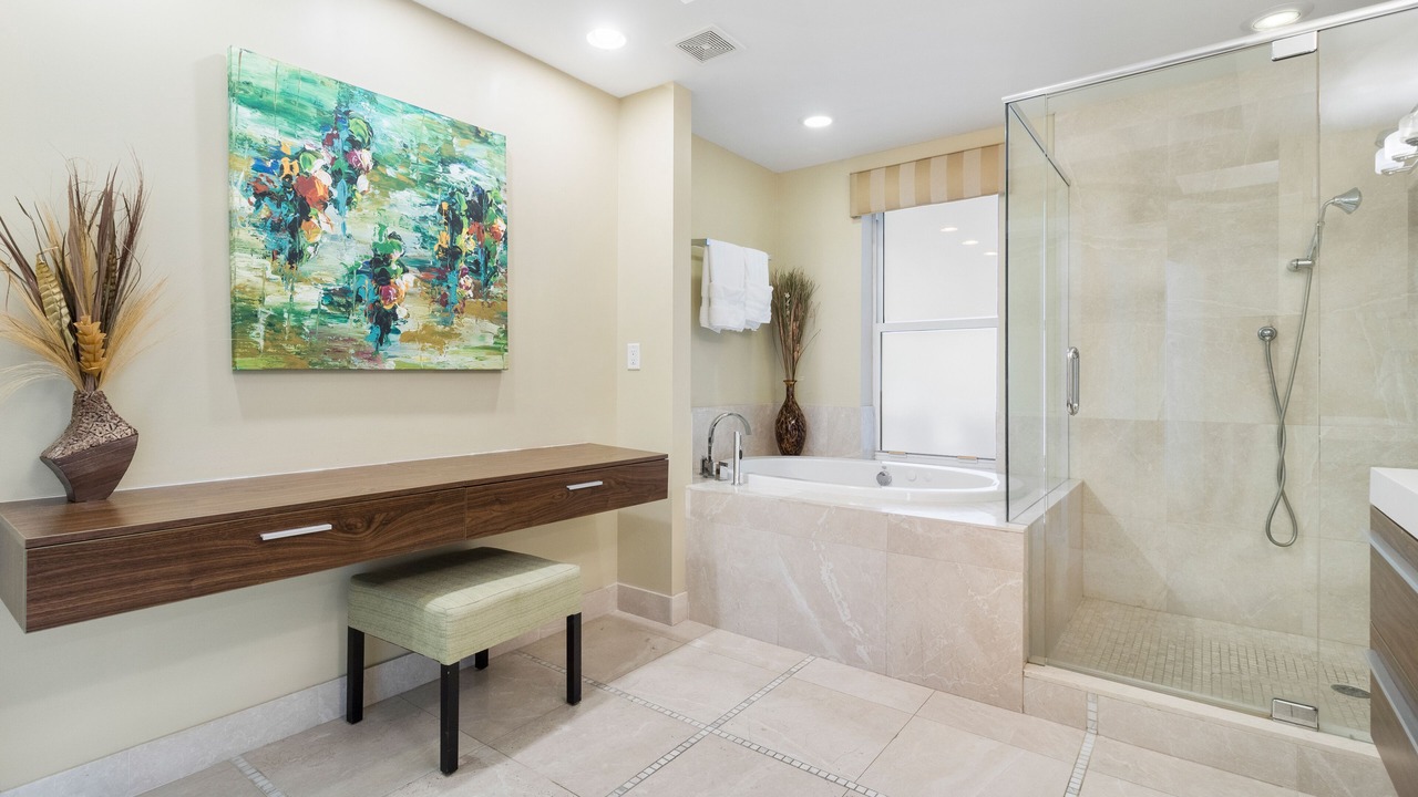 Photo of Bathroom in Central Beach
