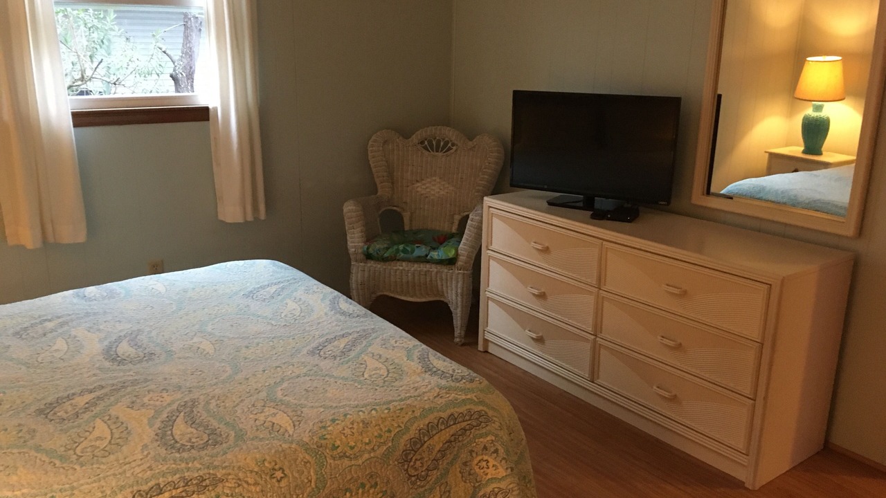 Photo of Bedroom in Sunset Beach