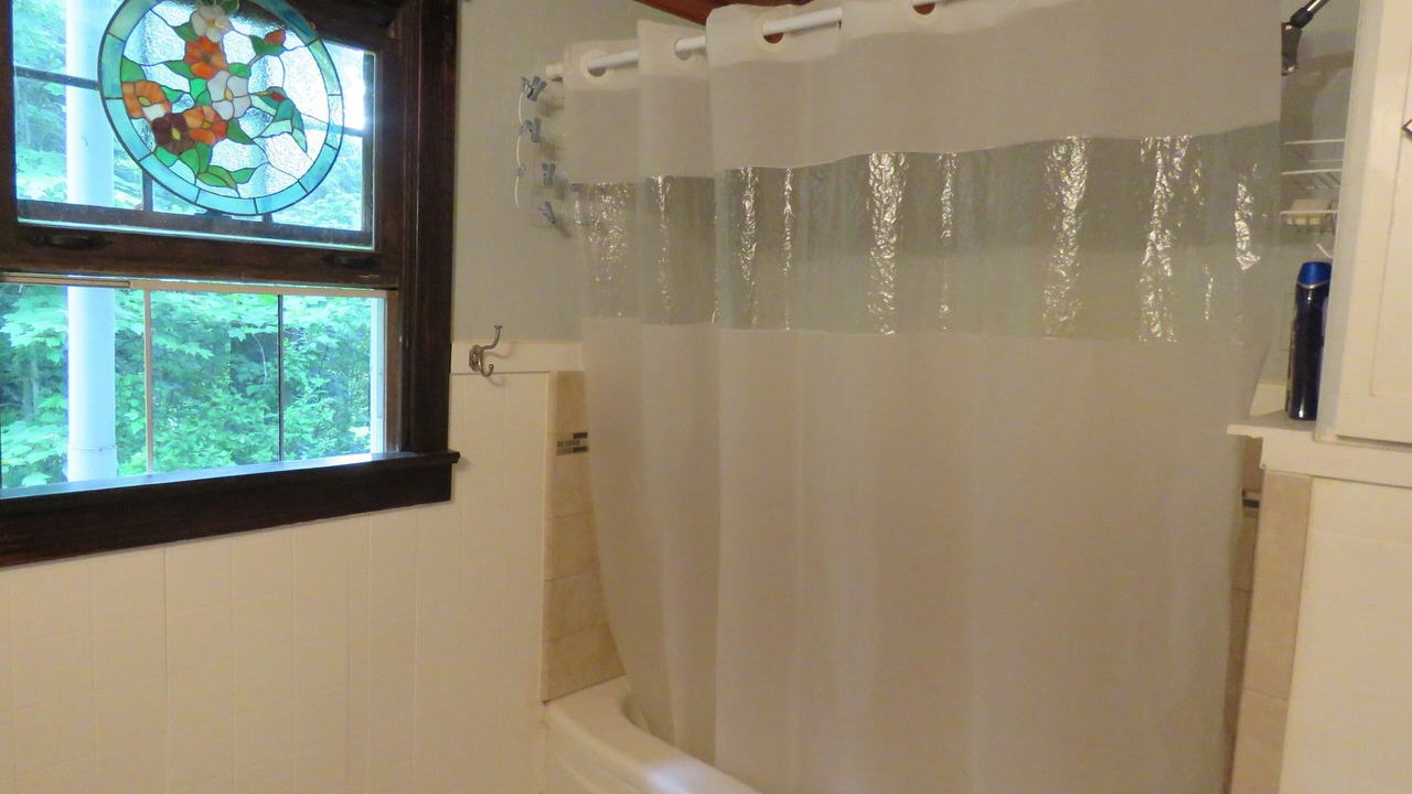 Photo of Bathroom in Fairview