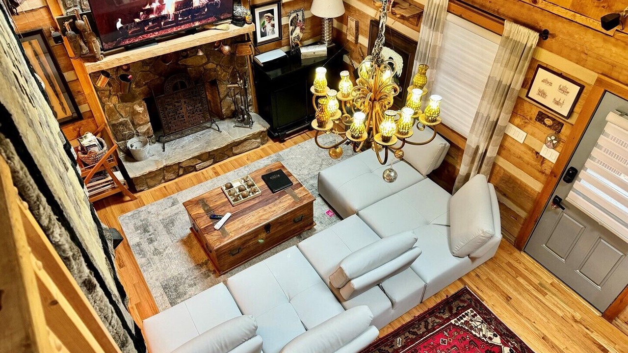 Photo of Bedroom in Seven Devils