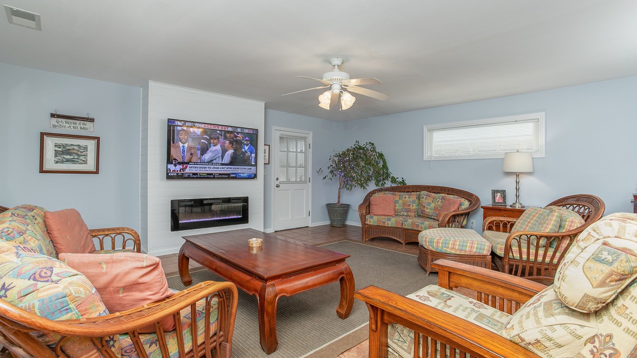 Photo of Livingroom in Orange Beach