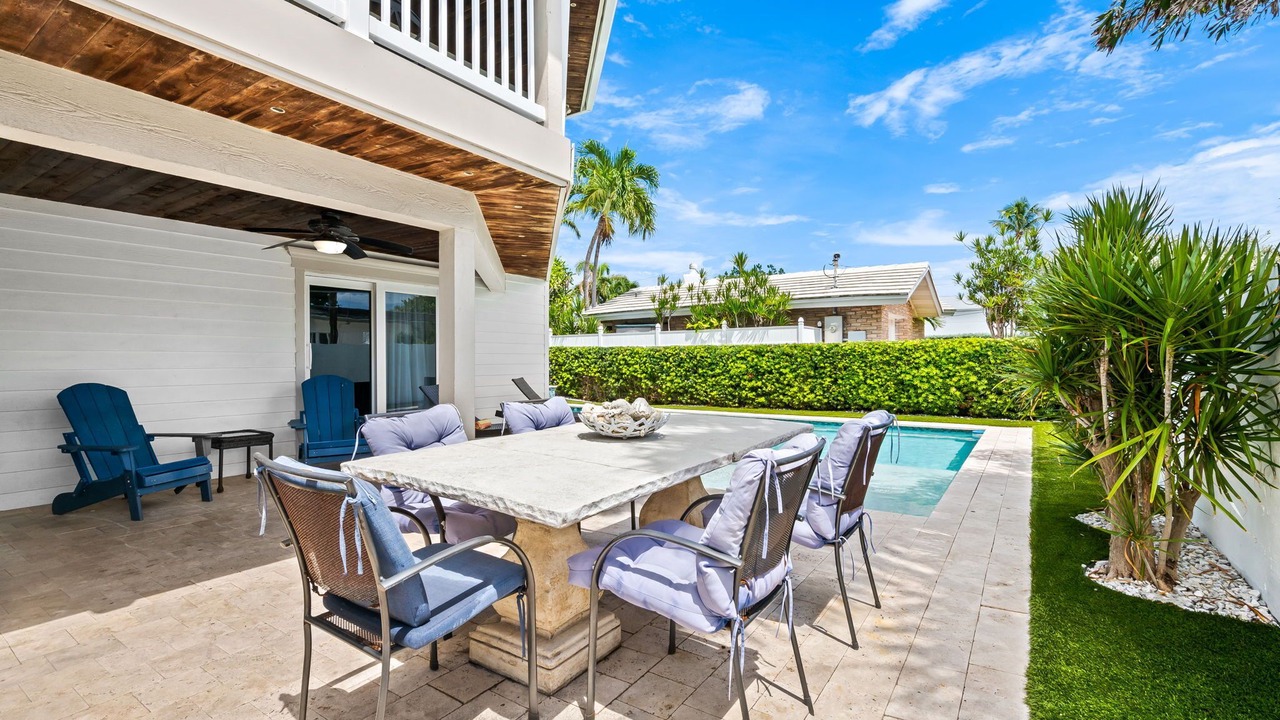 Photo of Outdoor in Lauderdale Beach