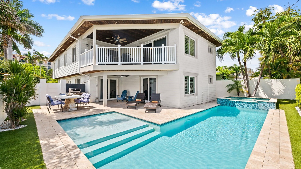 Photo of Outdoor in Lauderdale Beach