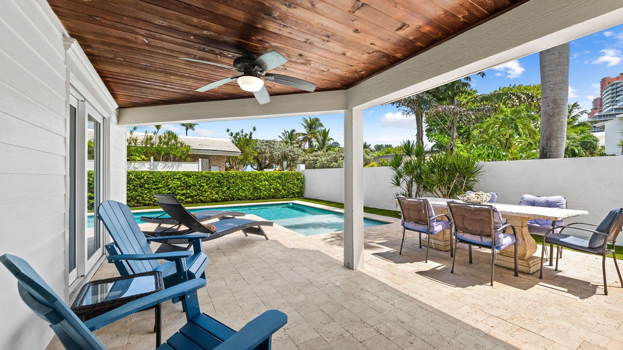 Photo of Outdoor in Lauderdale Beach