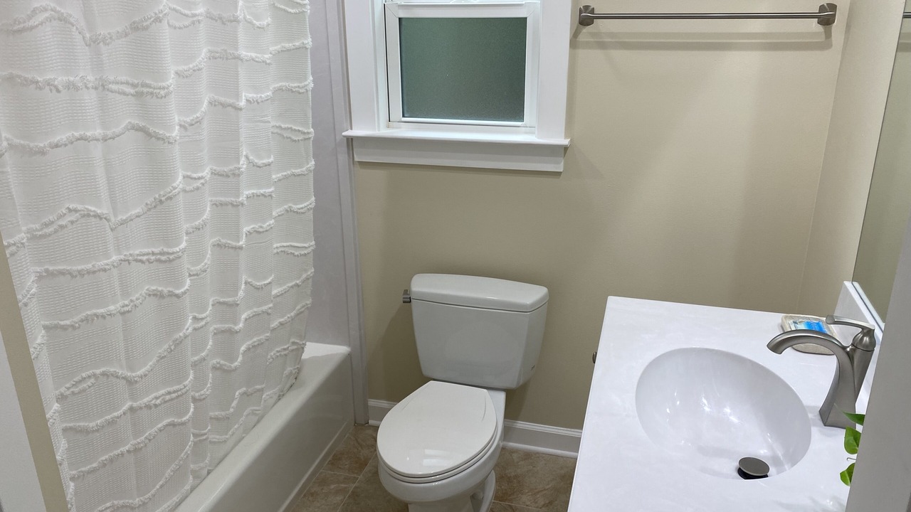 Photo of Bathroom in Ono Island