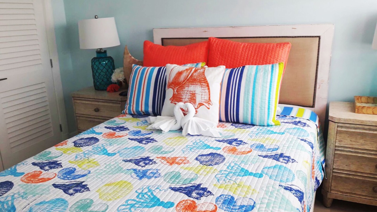 Photo of Bedroom in Palm Cay