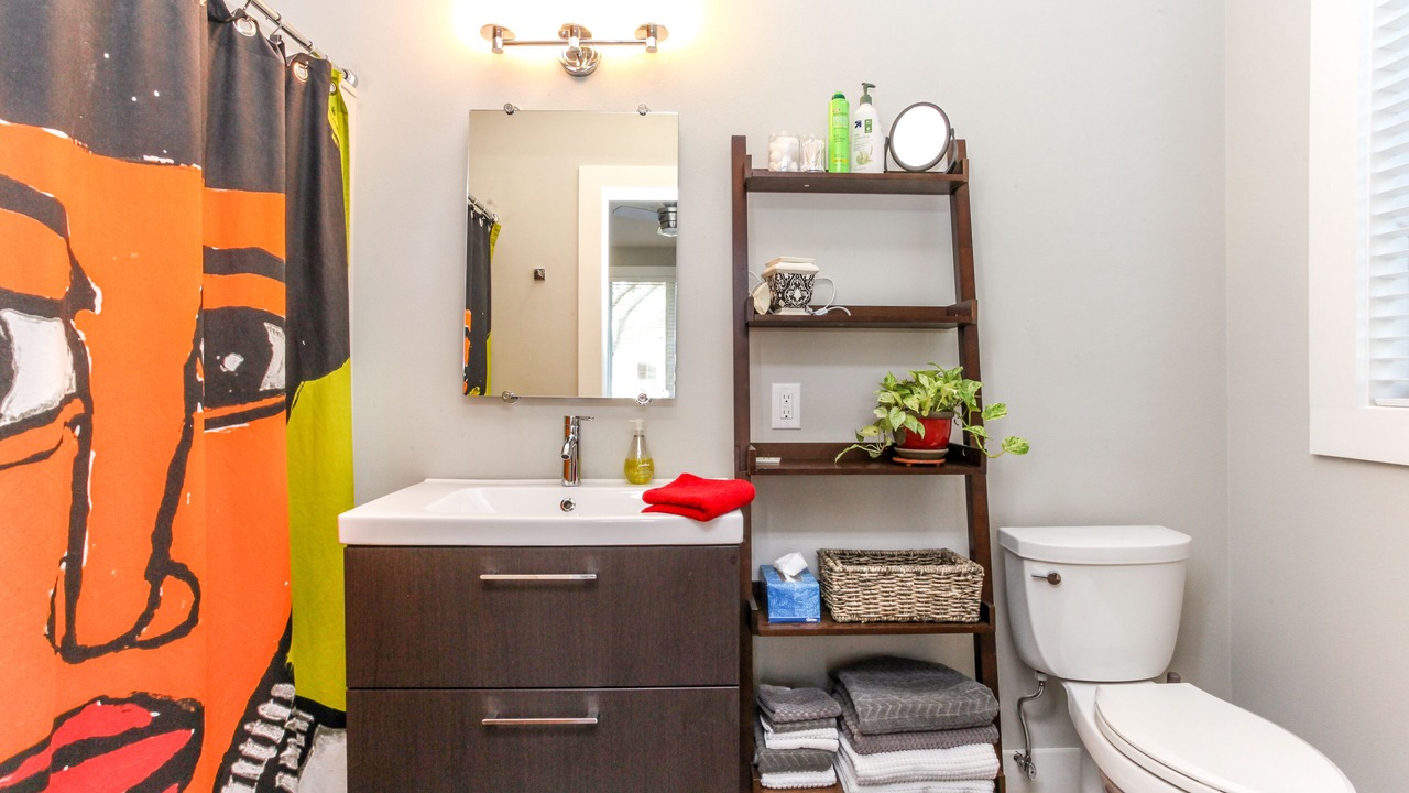 Photo of Bathroom in East Hill