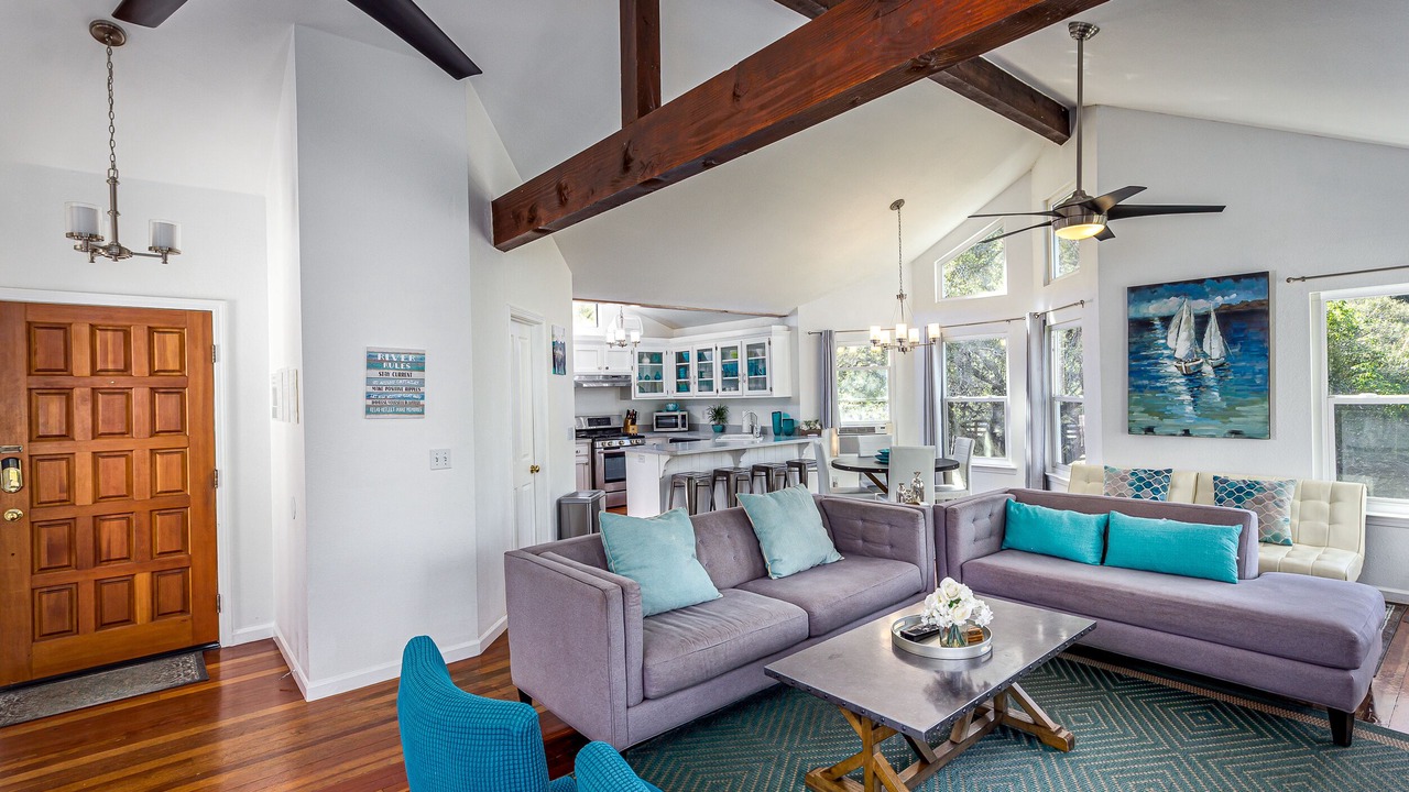 Photo of Livingroom in Three Rivers