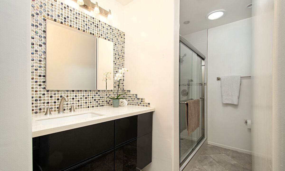 Photo of Bathroom in Crown Point