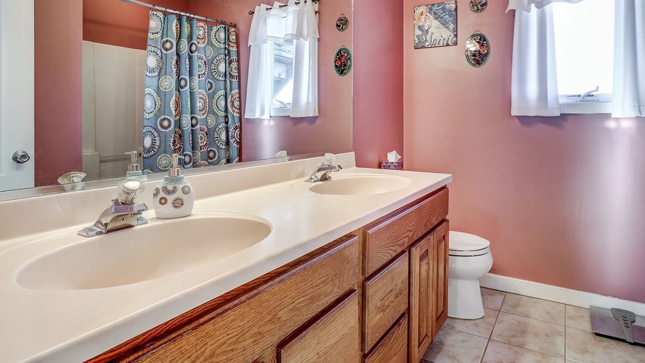 Photo of Bedroom in Harvey Cedars