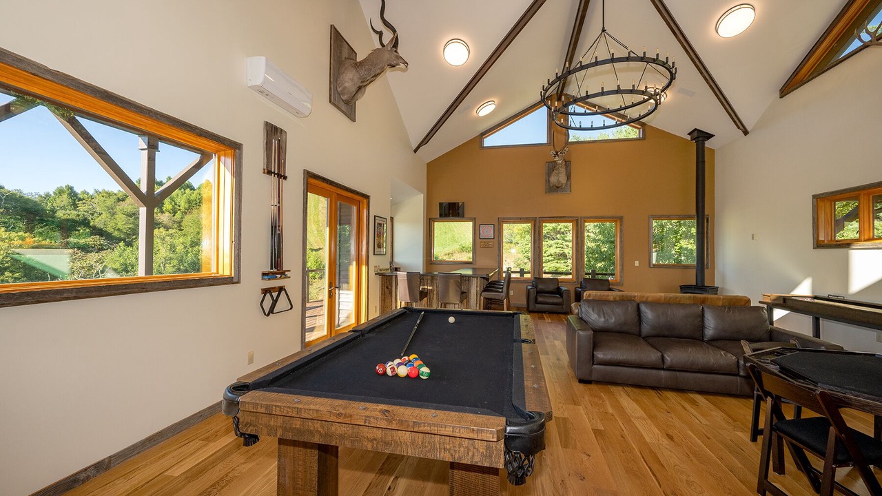 Photo of Bedroom in North Fork Township