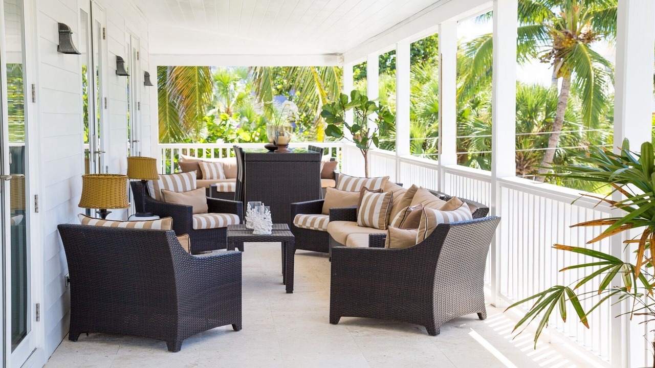 Photo of Patio Balcony in Dunmore Town