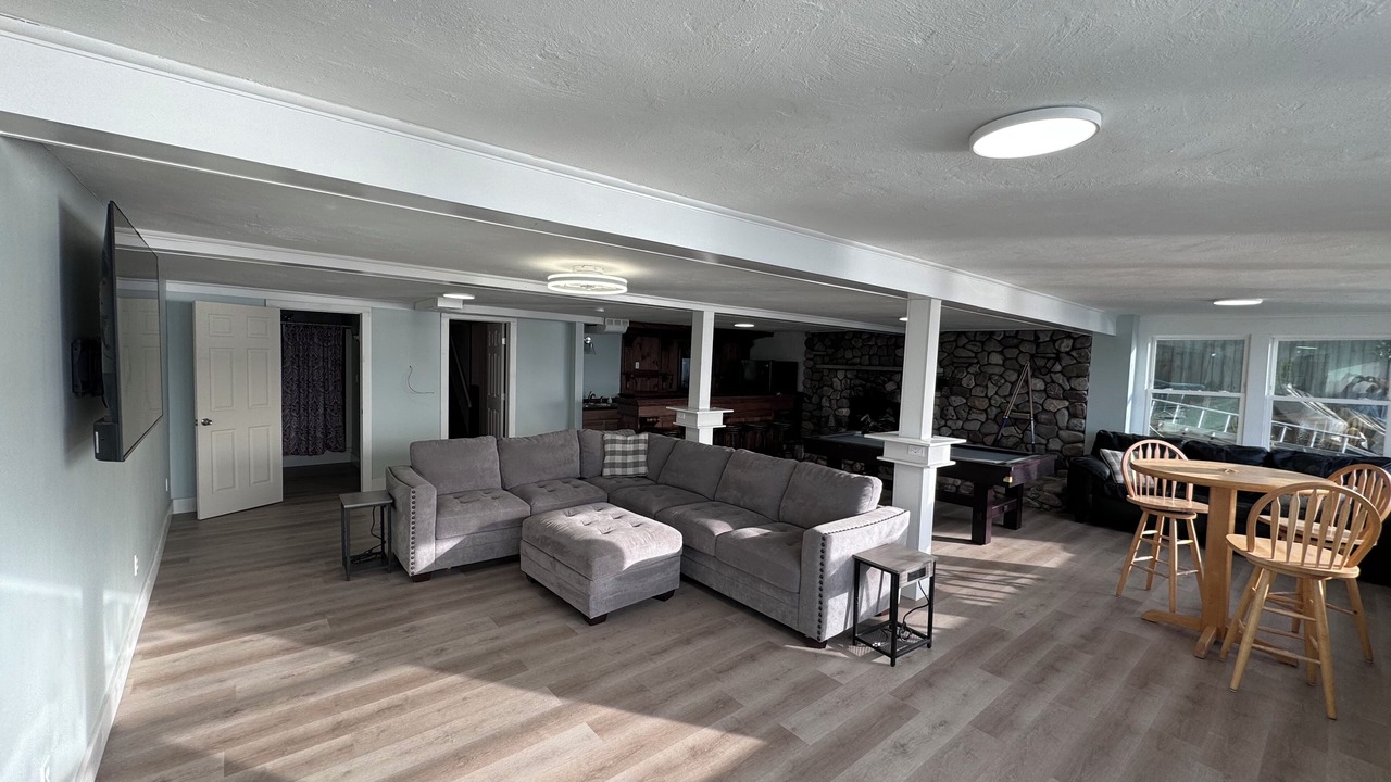 Photo of Livingroom in Livonia