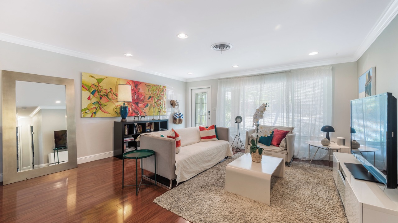 Photo of Livingroom in North Corals