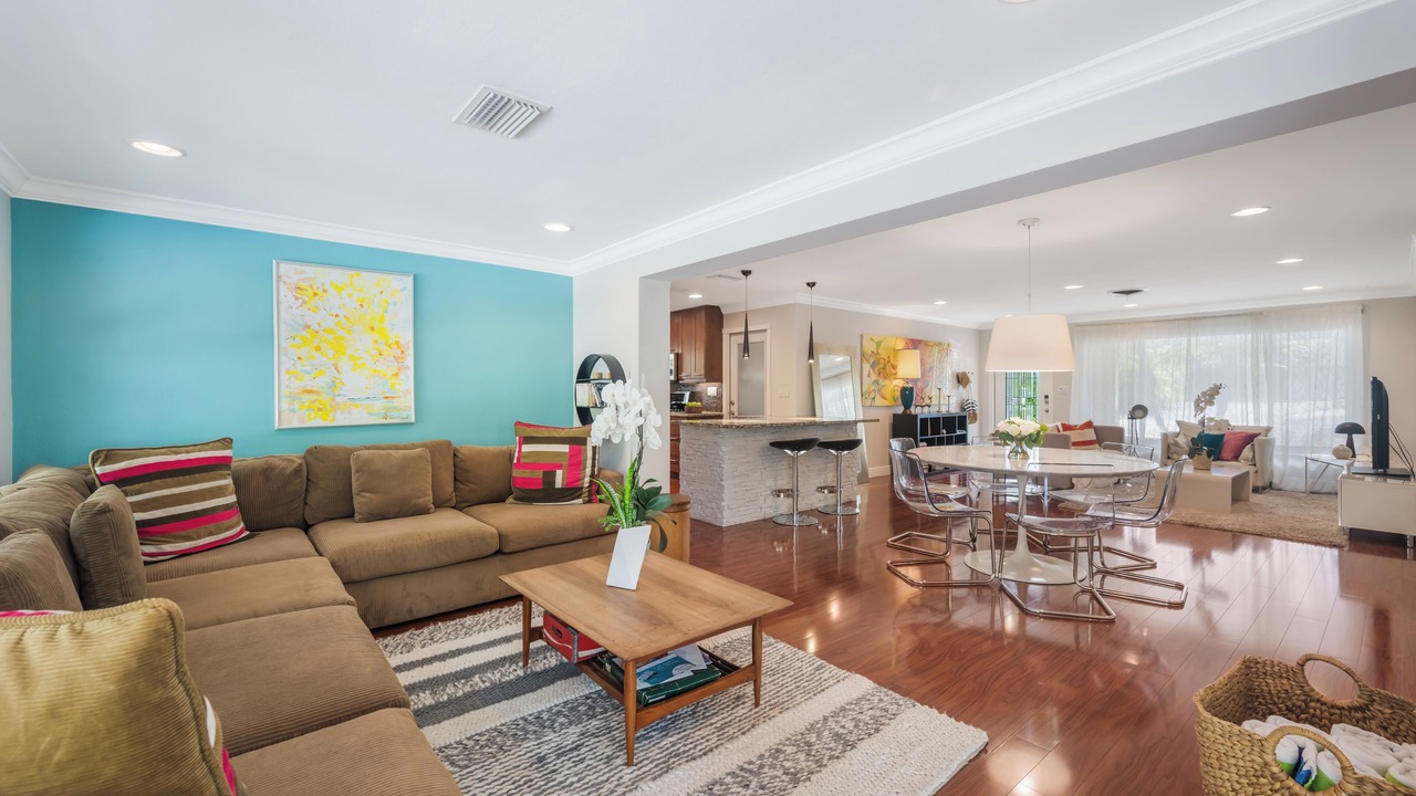 Photo of Livingroom in North Corals