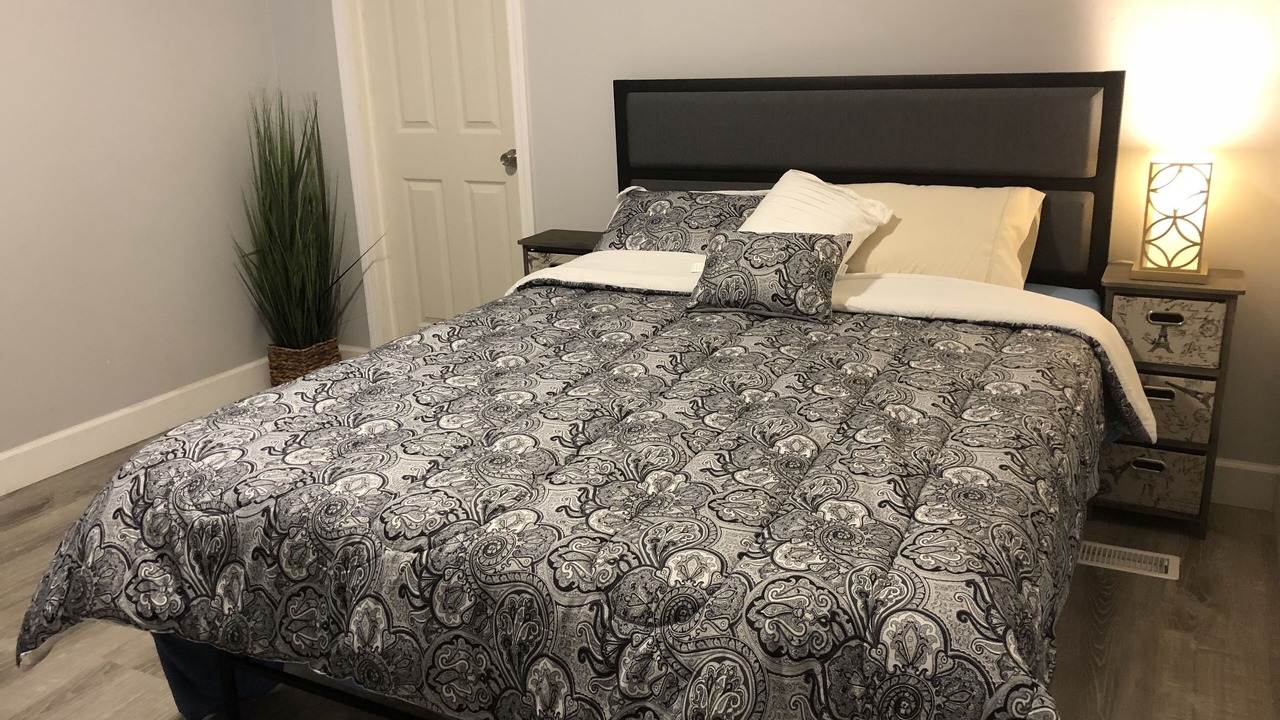 Photo of Bedroom in Niagara Falls