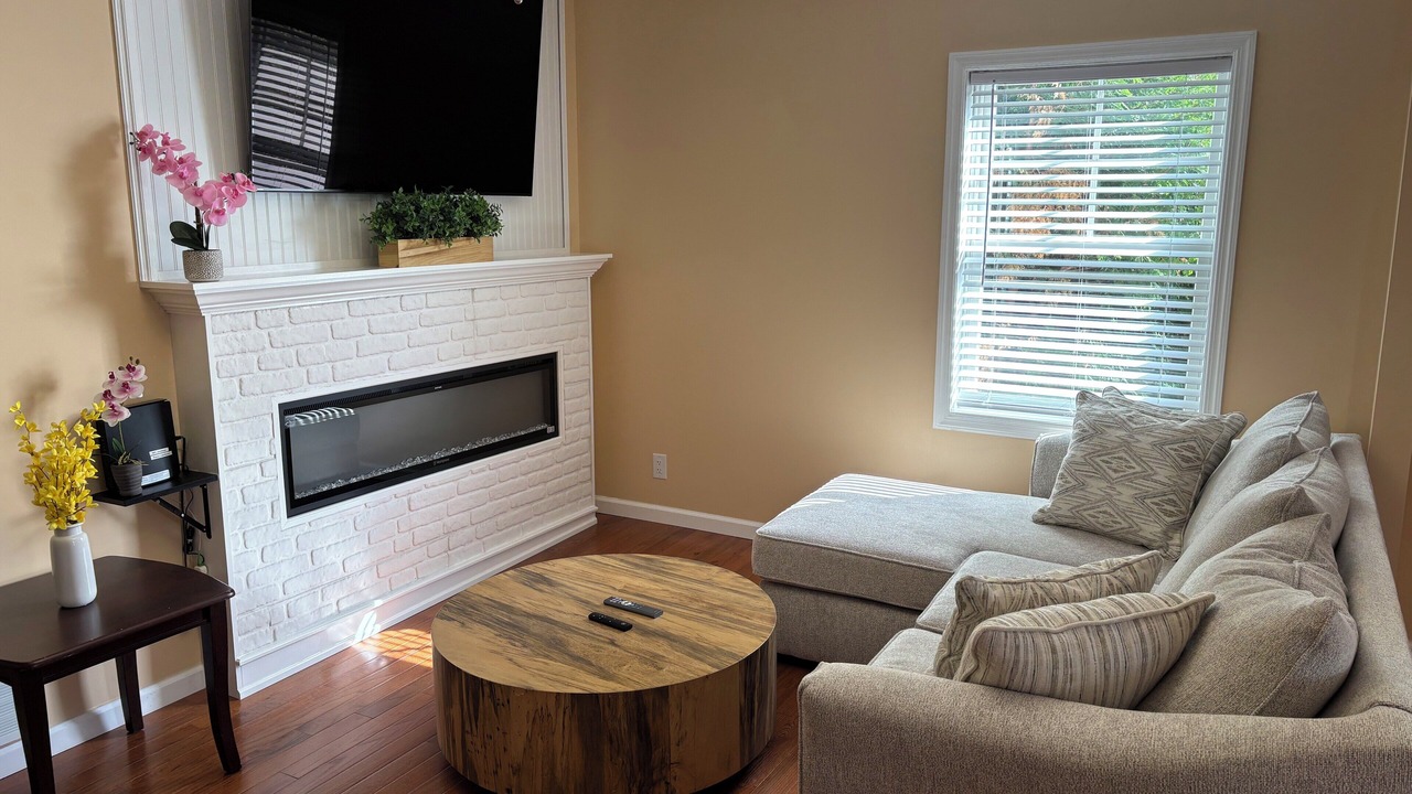 Photo of Livingroom in West Milford