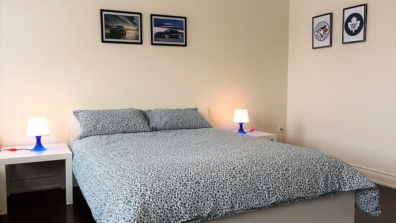 Photo of Bedroom in Erin Mills