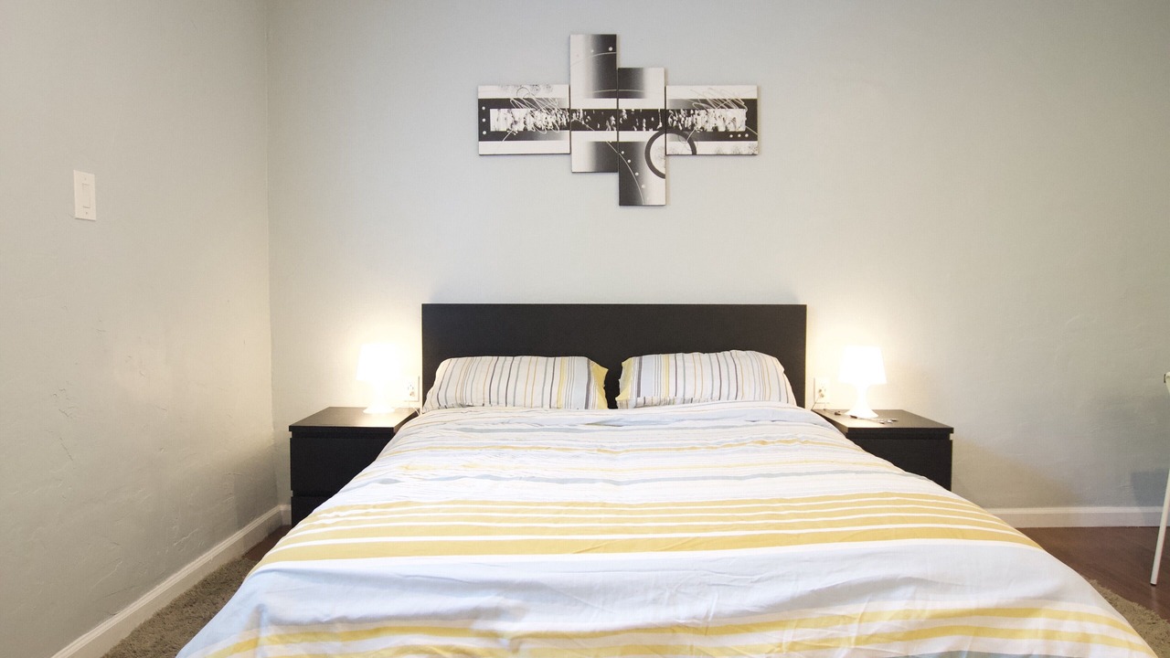Photo of Bedroom in Daly City
