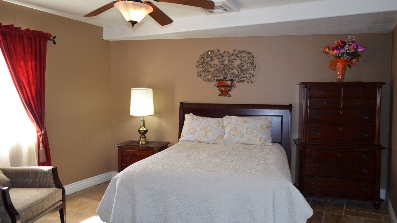 Photo of Bedroom in Moovalya Keys