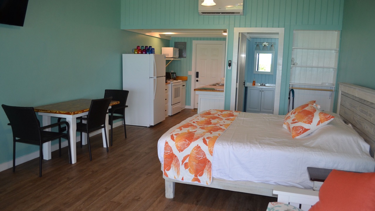 Photo of Kitchen in Spanish Wells