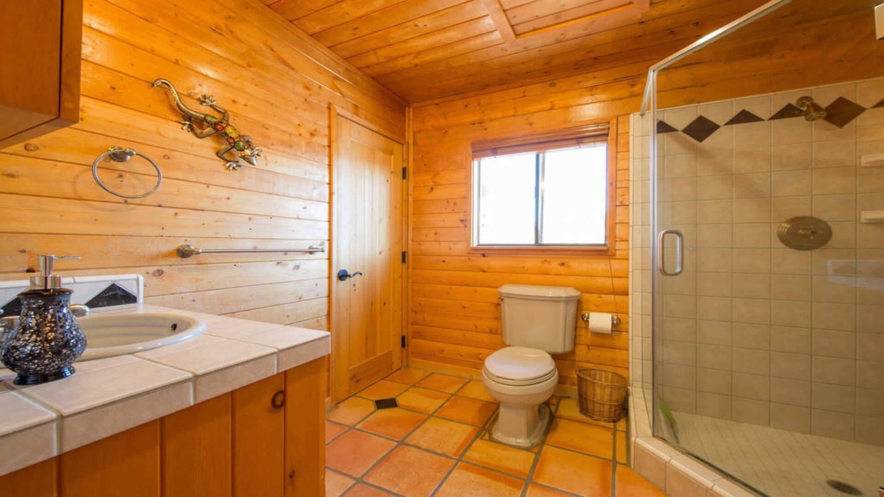 Photo of Bathroom in Indian Cove
