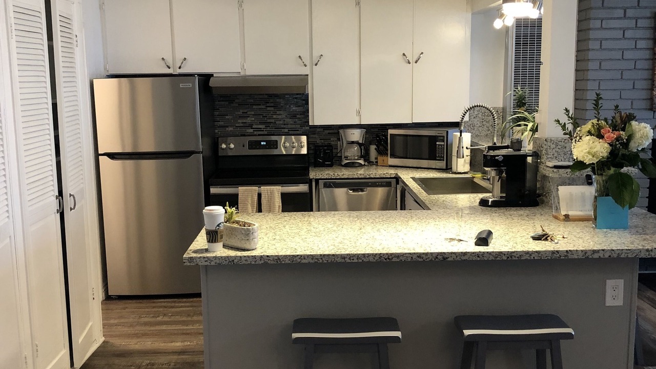 Photo of Kitchen in Central Malibu