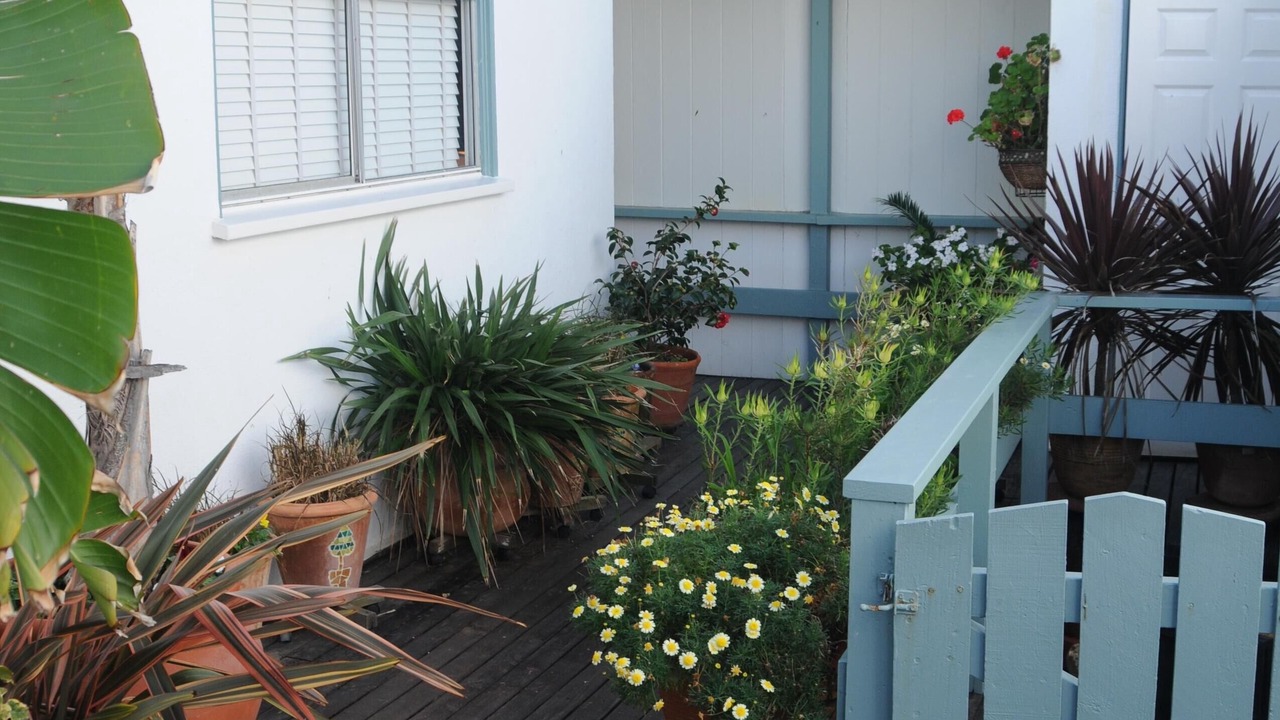 Photo of Patio Balcony in Central Malibu