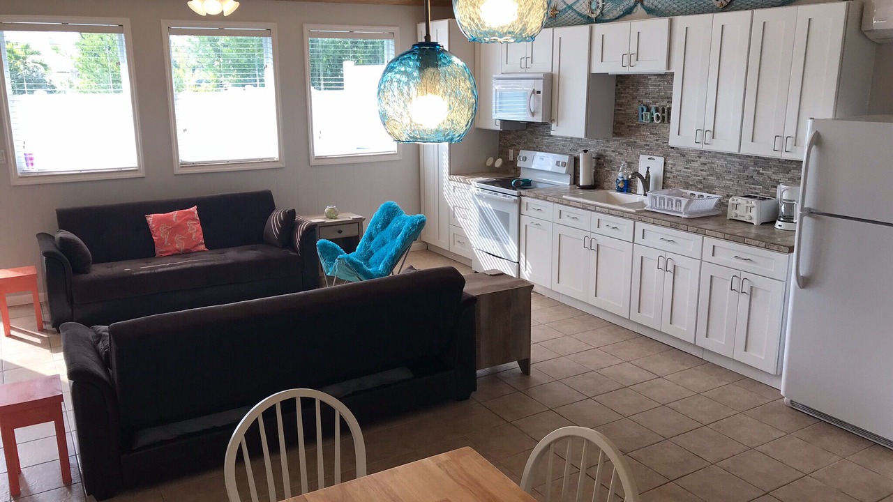 Photo of Livingroom in Spanish Wells