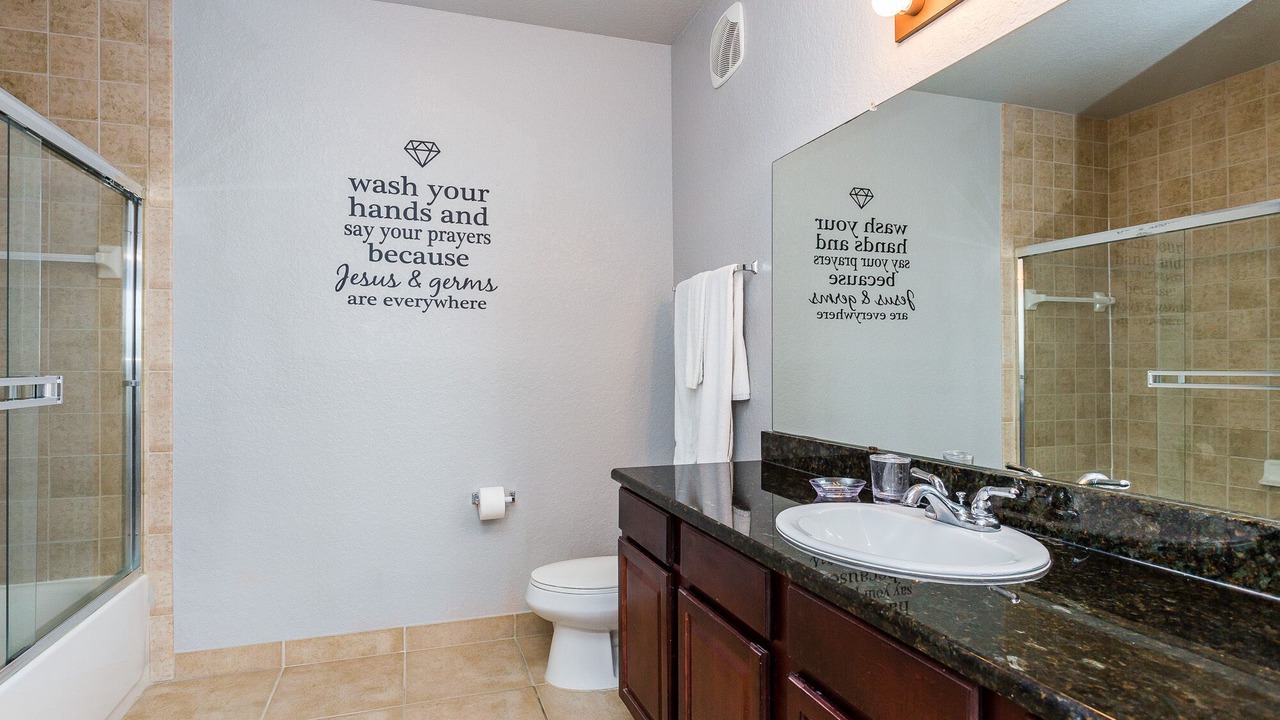 Photo of Bathroom in Four Corners