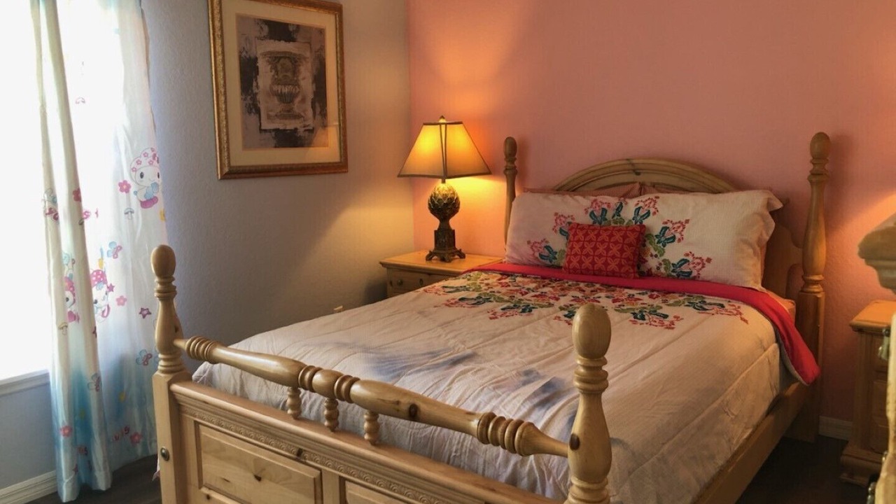Photo of Bedroom in Silver Creek