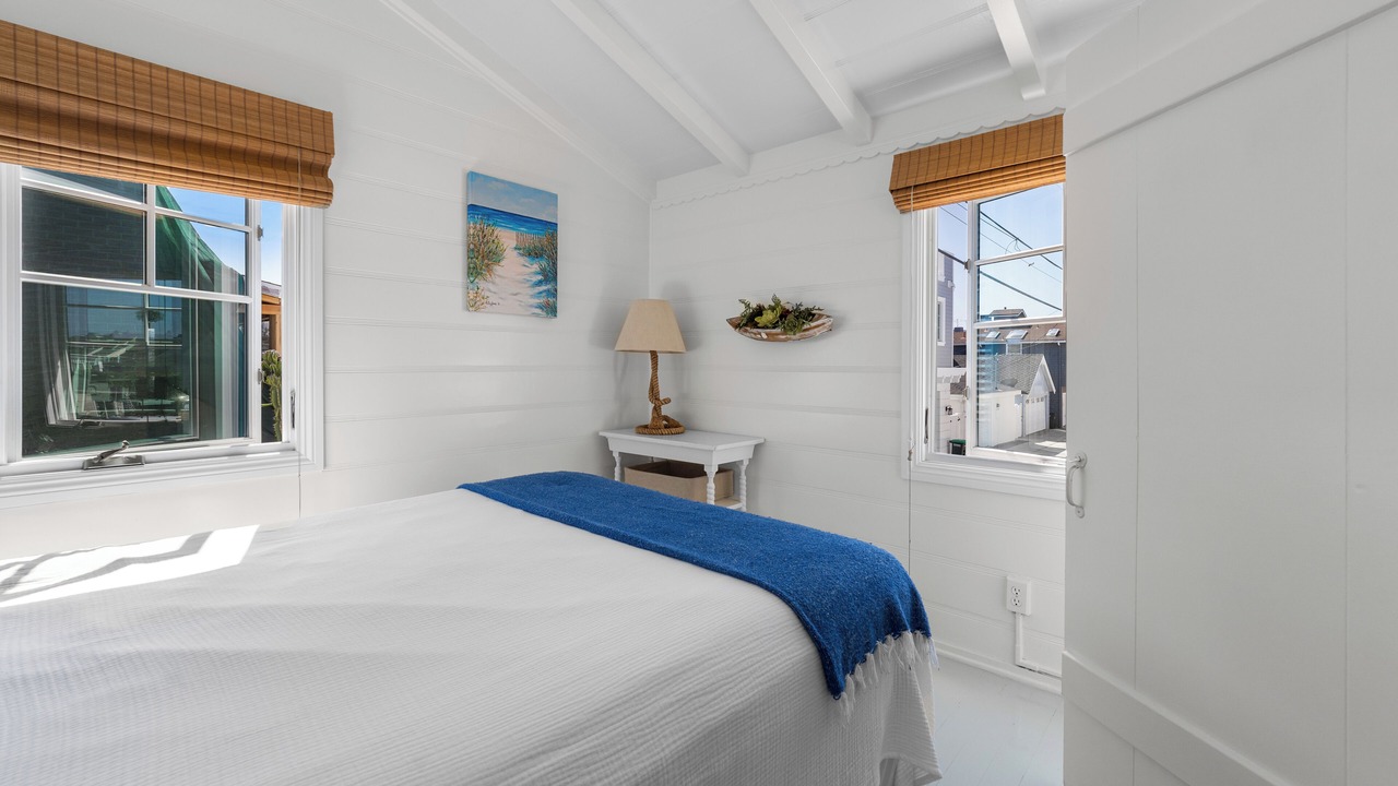 Photo of Bedroom in Balboa Island
