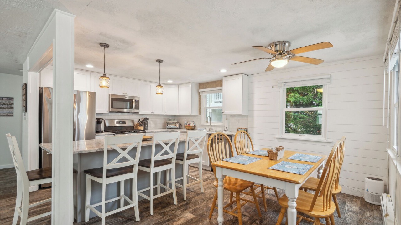 Photo of Kitchen in Surf City