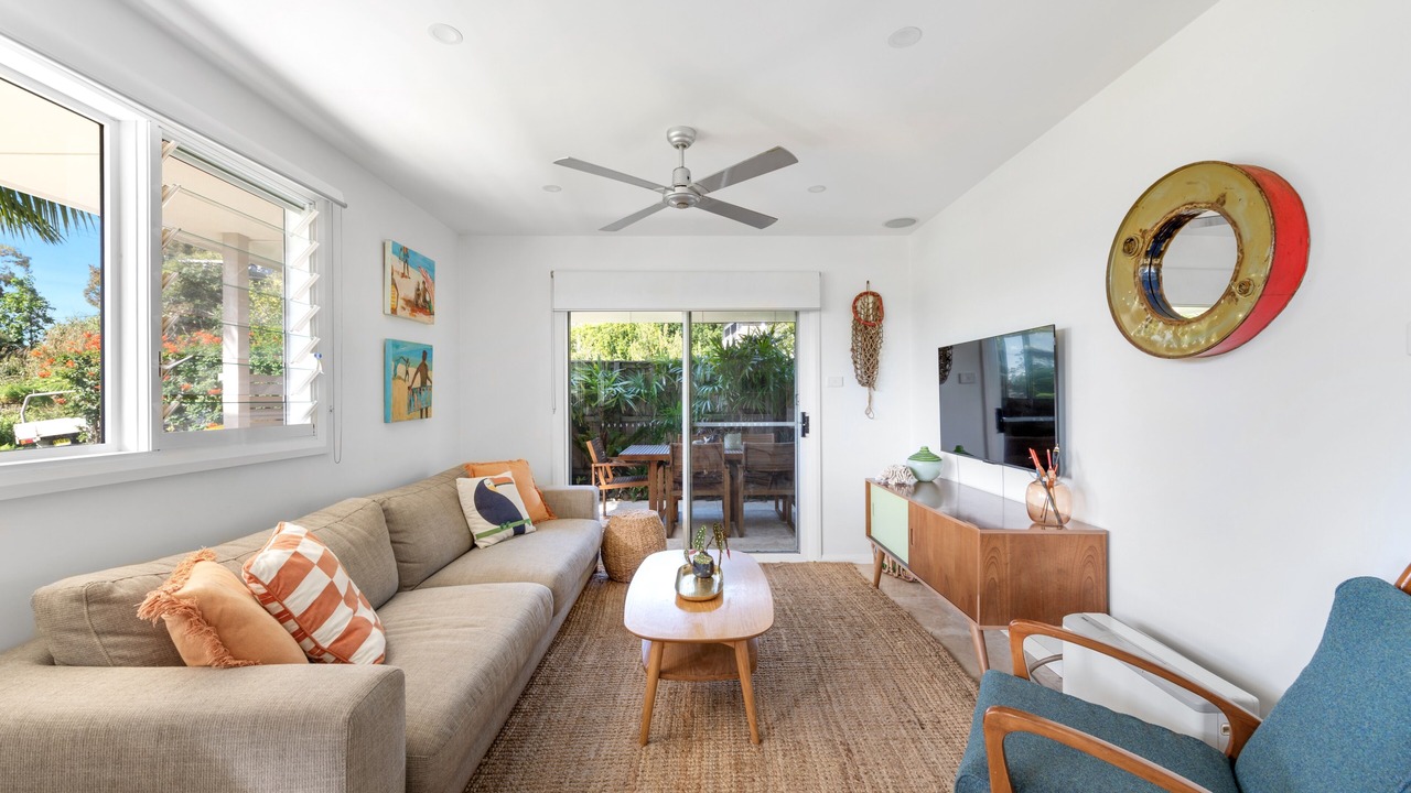 Photo of Livingroom in Currarong