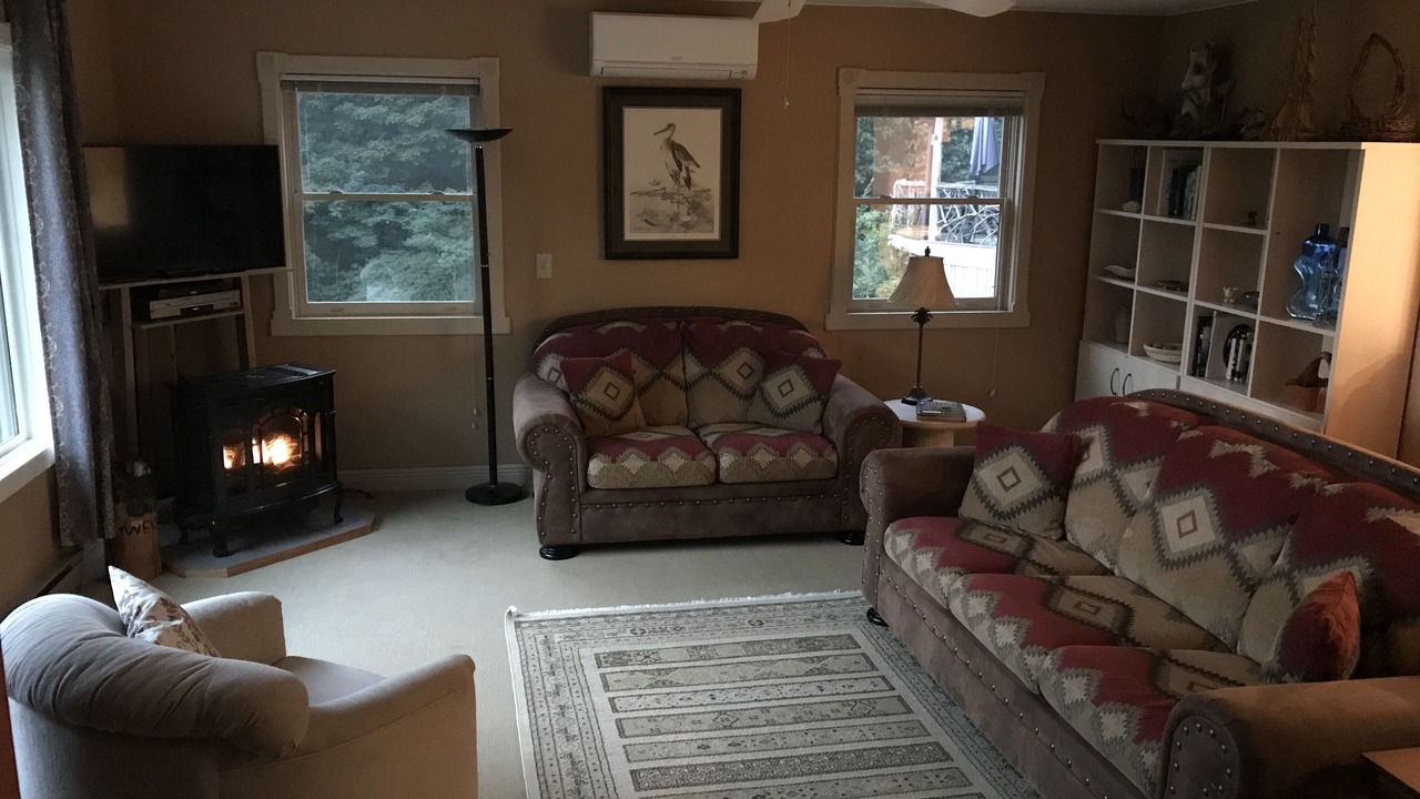 Photo of Livingroom in Todd