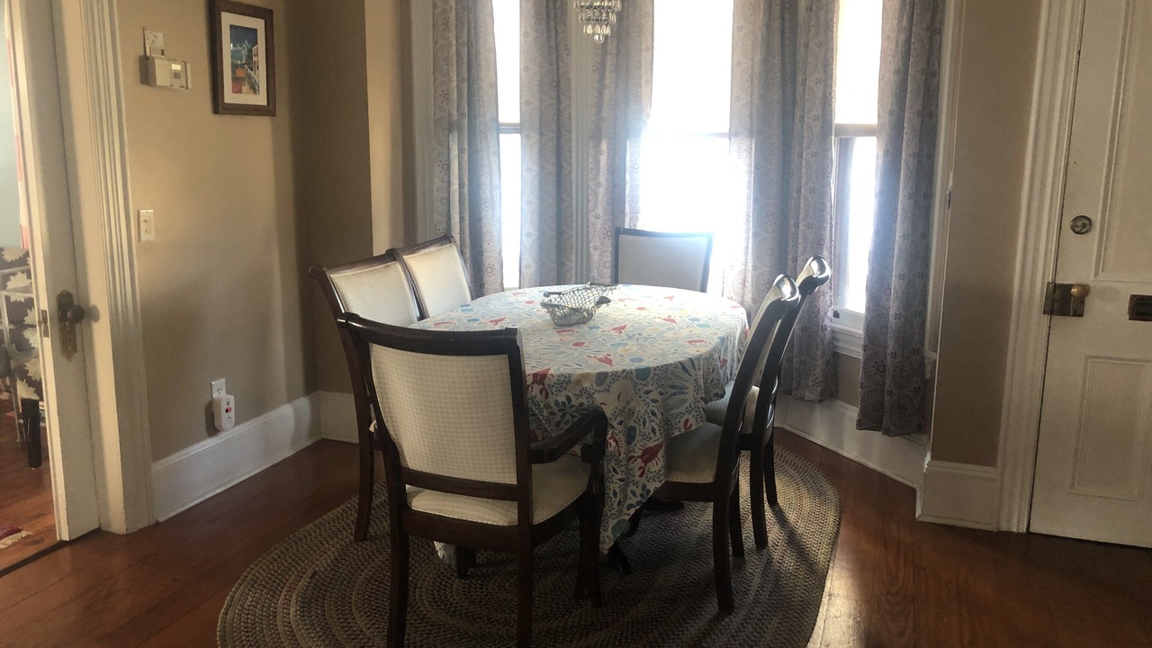 Photo of Bedroom in Wall
