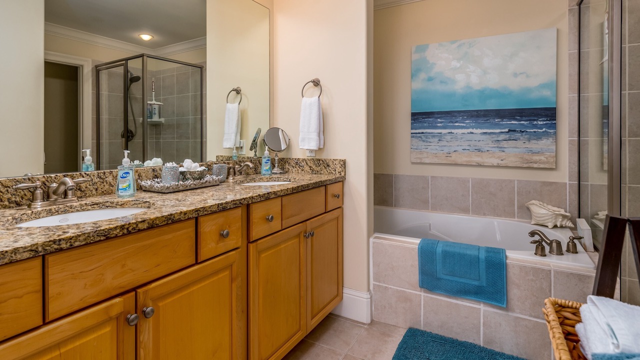 Photo of Bathroom in Dauphin Island