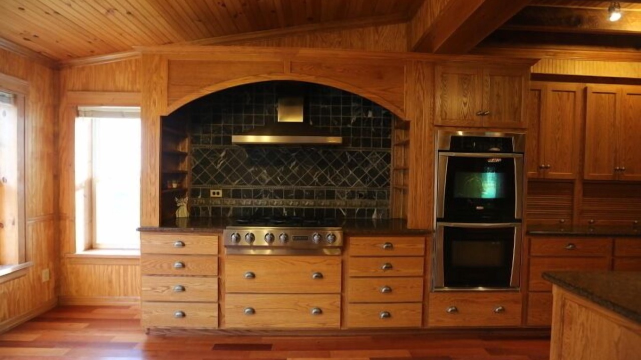 Photo of Kitchen in Town of Benton