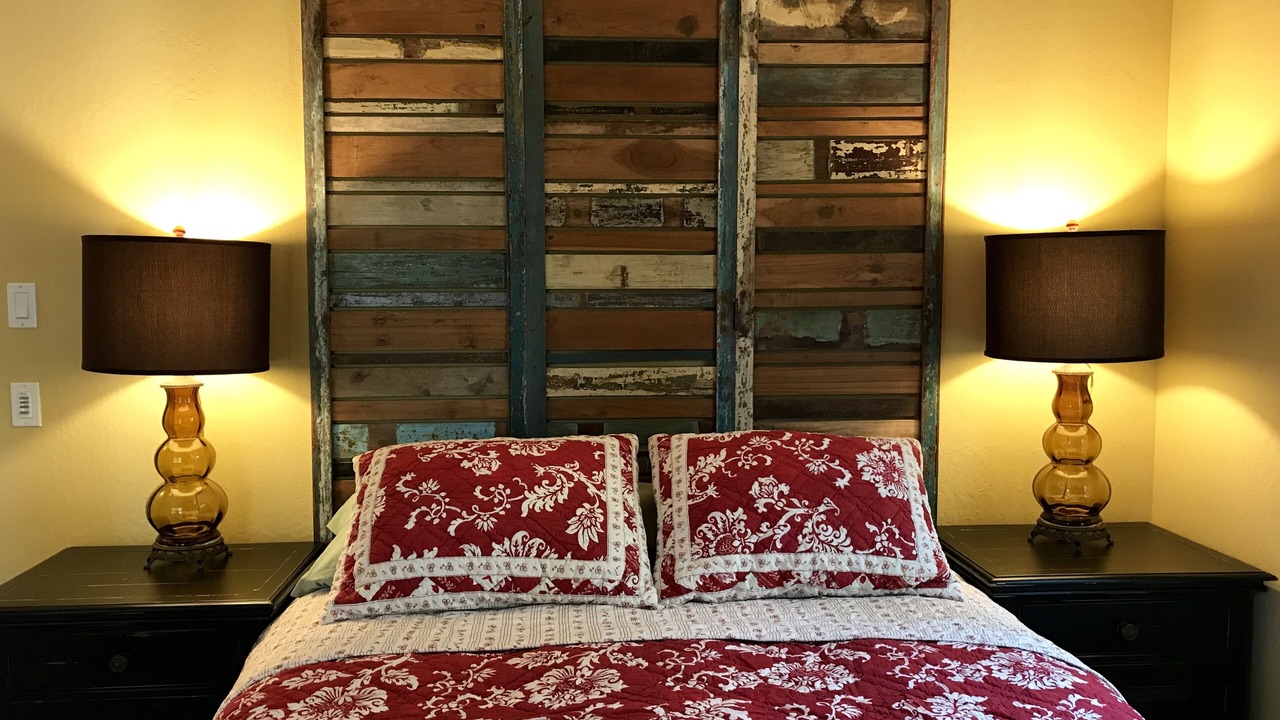 Photo of Bedroom in Groveland