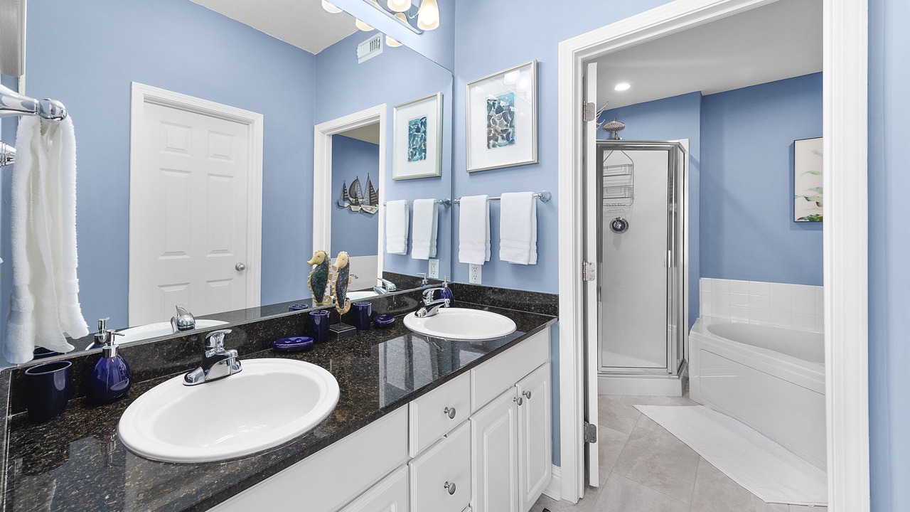 Photo of Bathroom in Gulf Shores