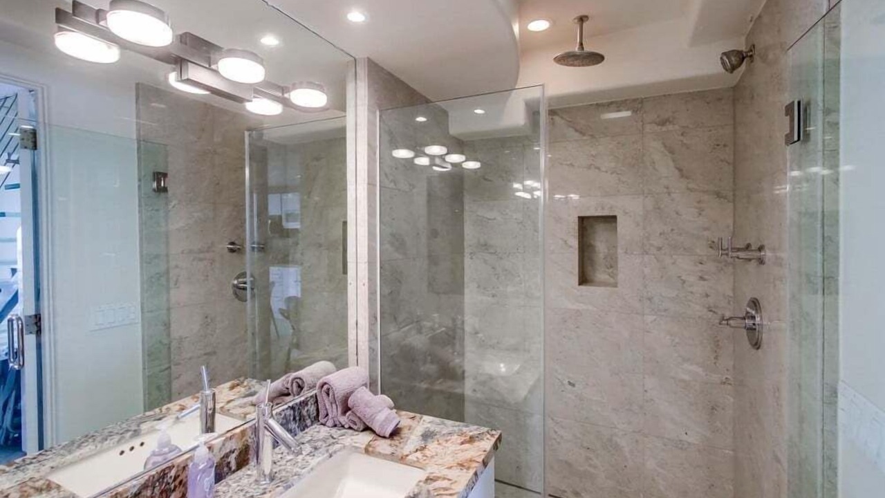 Photo of Bathroom in Mission Beach