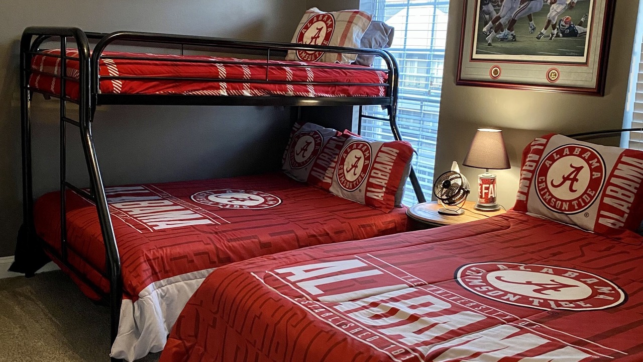 Photo of Bedroom in Tuscaloosa