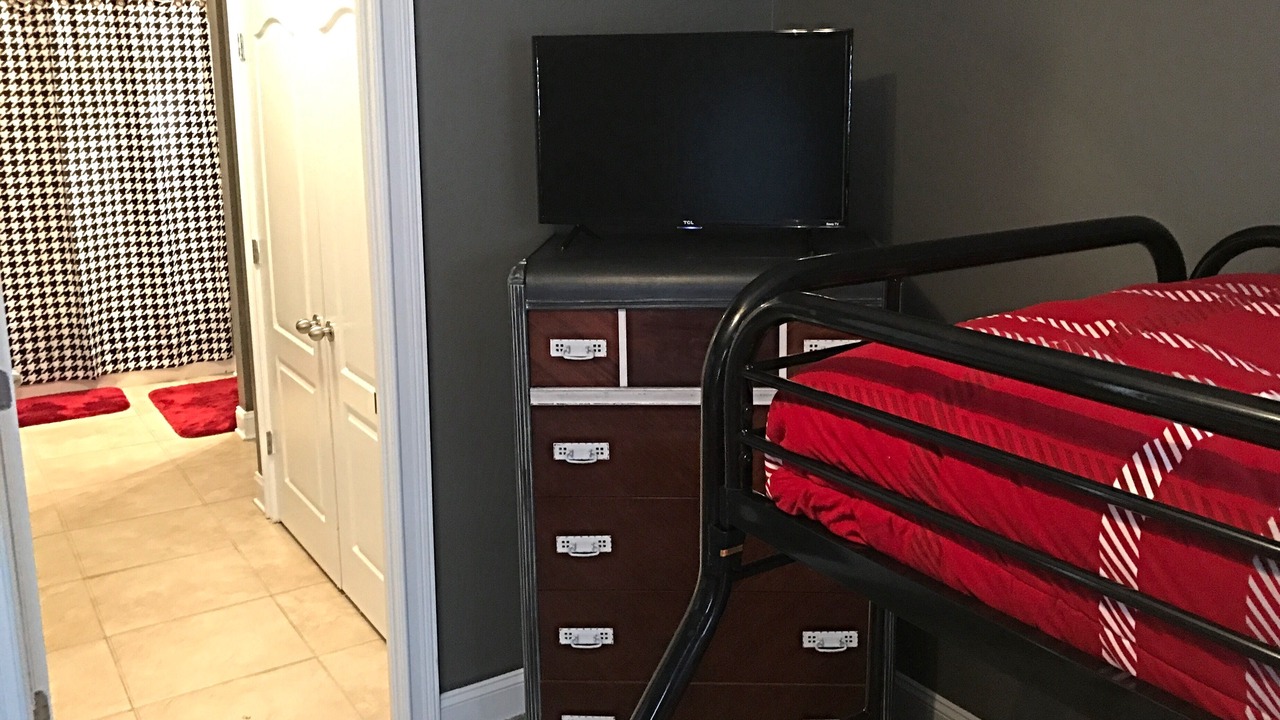 Photo of Bedroom in Tuscaloosa